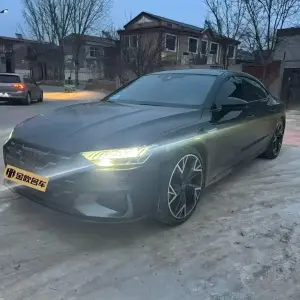 Audi A7L 2024 из Китая
