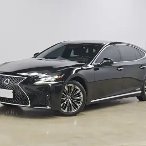 Lexus LS 2018 из Китая