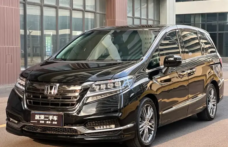 Honda Elysion 2021 из Китая