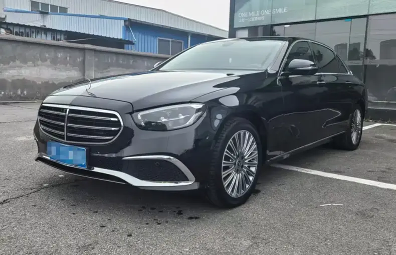 Mercedes-Benz E-Class 2023 из Китая