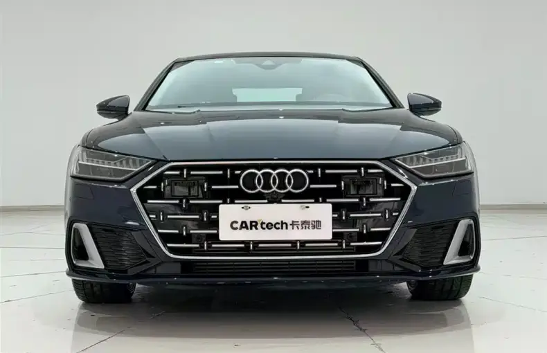 Audi A7L 2023 из Китая