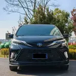 Toyota Granvia 2023 из Китая