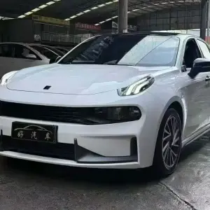 Lynk & Co 03 2022 из Китая