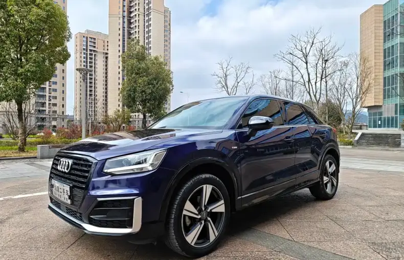 Audi Q2L 2021 из Китая