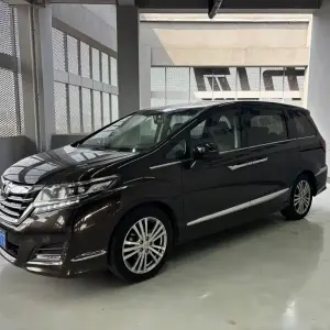 Honda Elysion 2019 из Китая