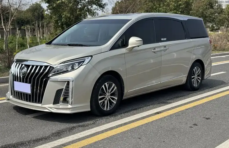 Buick GL8 2020 из Китая