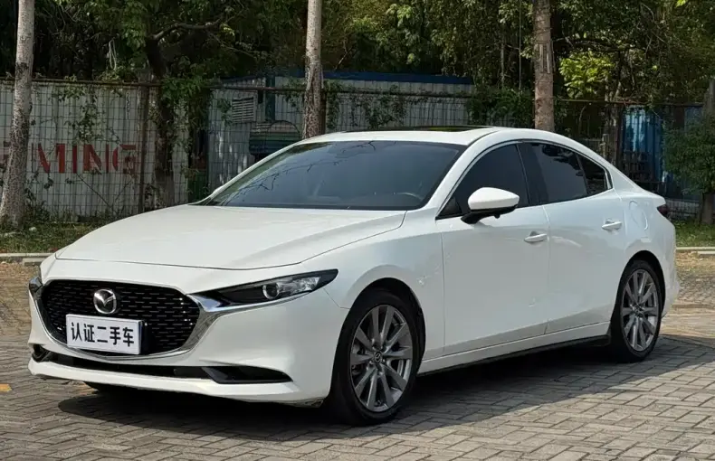 Mazda 3 Axela 2021 из Китая