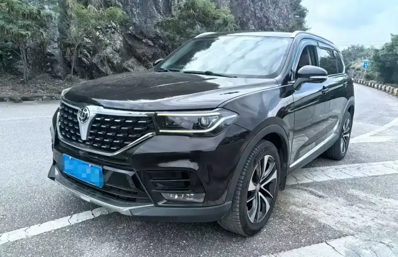 Zhonghua V7 2019 из Китая