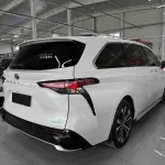 Toyota Granvia 2023 из Китая