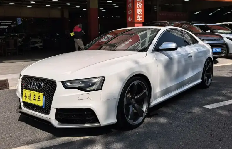 Audi RS 5 2015 из Китая