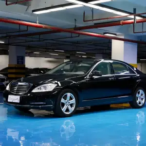 Mercedes-Benz S-Class 2010 из Китая