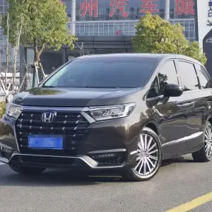 Honda Elysion 2023 215 л.с. из Китая