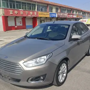 Ford Escort 2015 из Китая