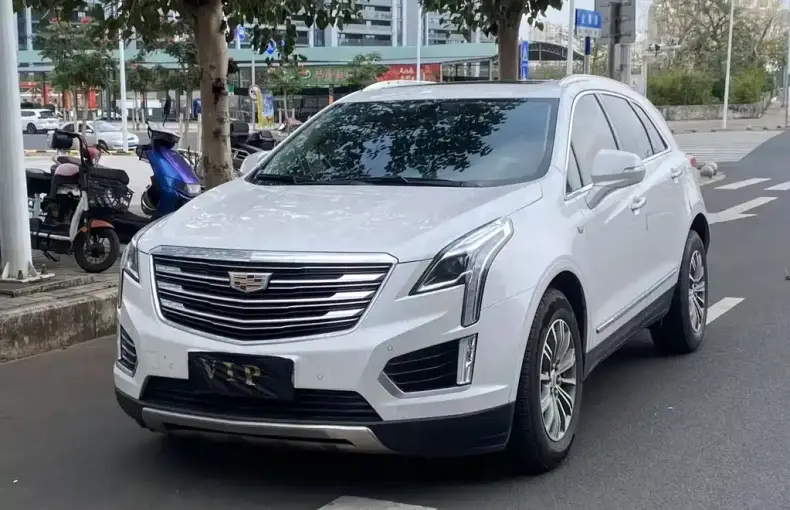 Cadillac XT5 2017 из Китая