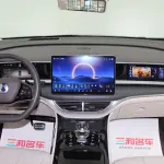 Denza Denza D9 2025 156 л.с. — лот 57655947 из Китая