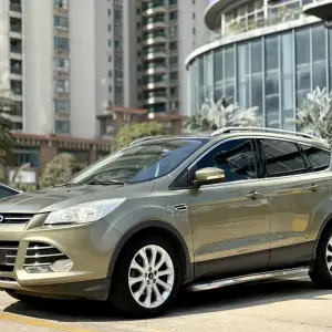 Ford Kuga 2014 177 л.с. из Китая