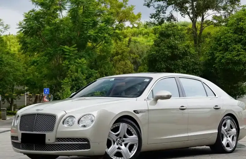 Bentley Flying Spur 2014 из Китая