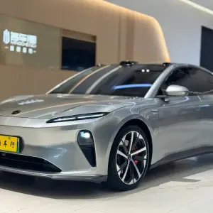 NIO ET5 2023 лот 57660899 из Китая