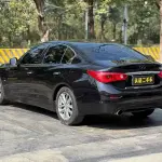 Infiniti Q50 2016 из Китая