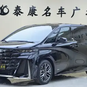Toyota Vellfire 2026 из Китая