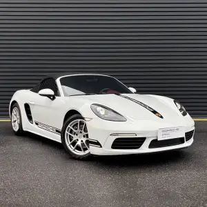 Porsche 718 2024 250 л.с. — лот 57714335 из Китая