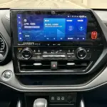 Toyota Crown Kluger 2024 из Китая