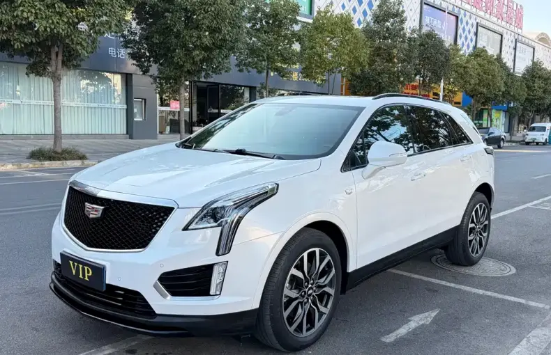 Cadillac XT5 2021 из Китая