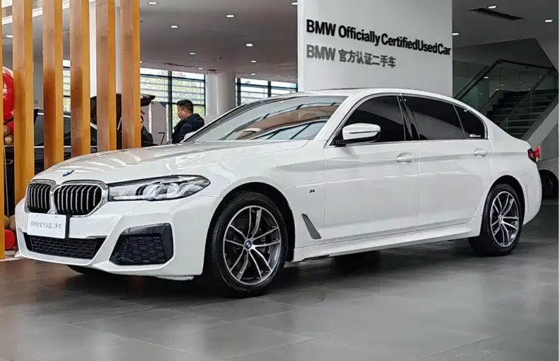 BMW 5 Series 2023 из Китая