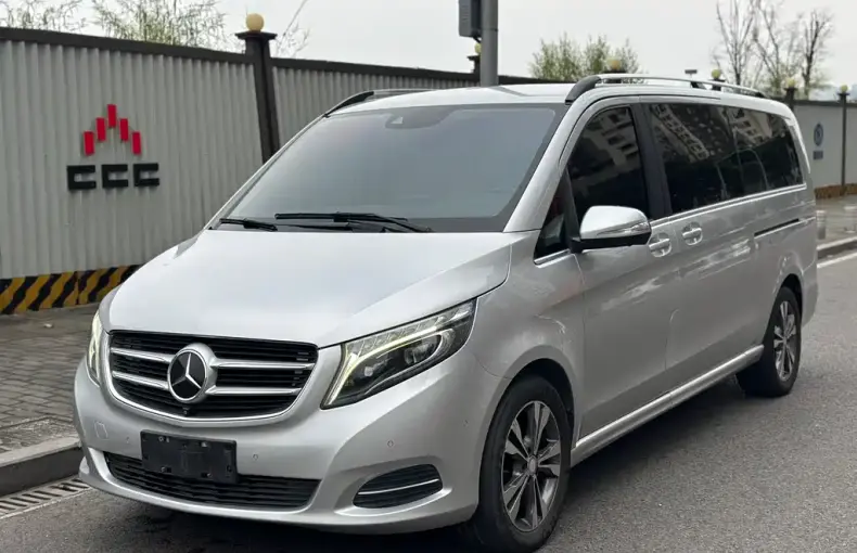 Mercedes-Benz V-Class 2017 из Китая