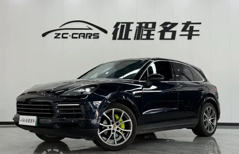 Porsche Cayenne Hybrid 2020 из Китая