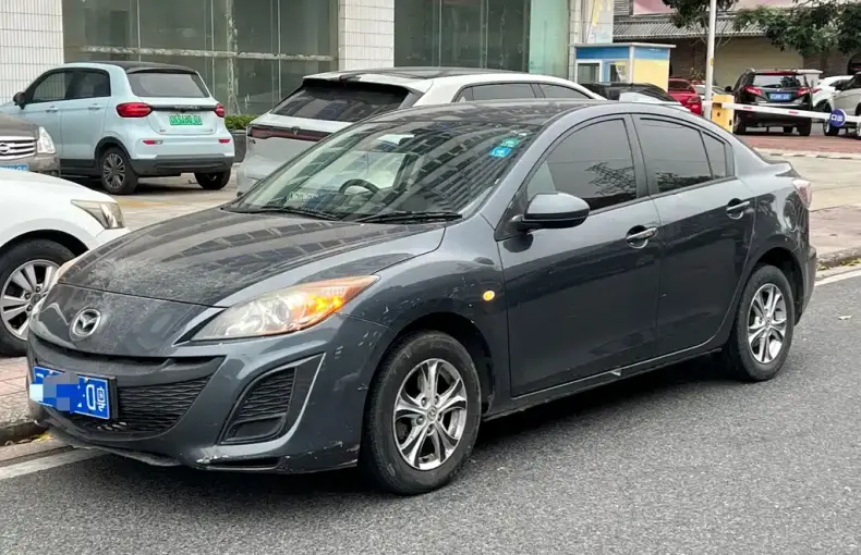 Mazda 3 Xingcheng 2012 из Китая