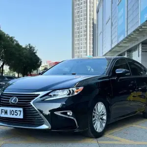 Lexus ES 2015 из Китая