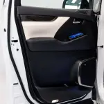 Lexus LM 2020 163 л.с. из Китая
