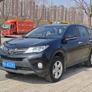 Toyota RAV4 2015 из Китая