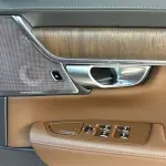 Volvo S90 2024 250 л.с. из Китая