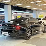 Volvo S90 2024 250 л.с. из Китая