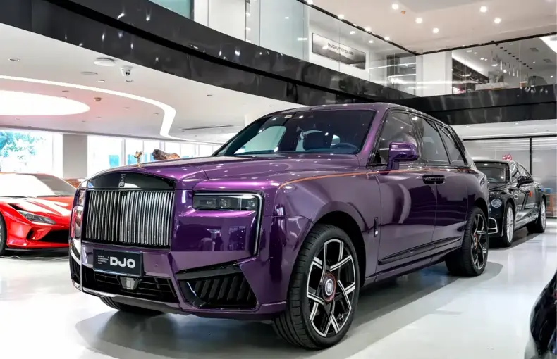 Rolls-Royce Cullinan 2020 из Китая