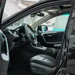 Toyota RAV4 2025 из Китая