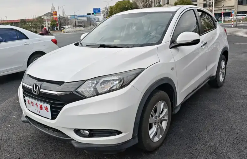Honda Vezel 2017 из Китая