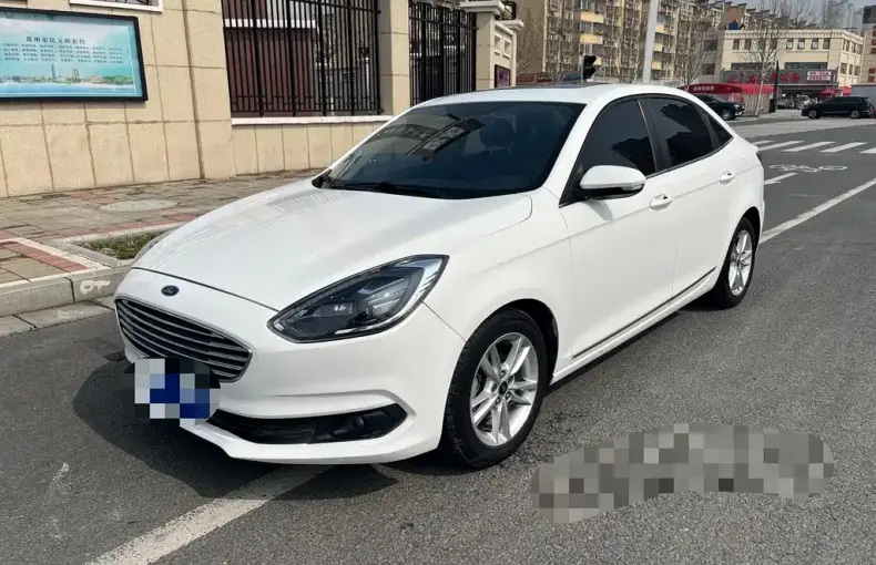 Ford Escort 2019 из Китая