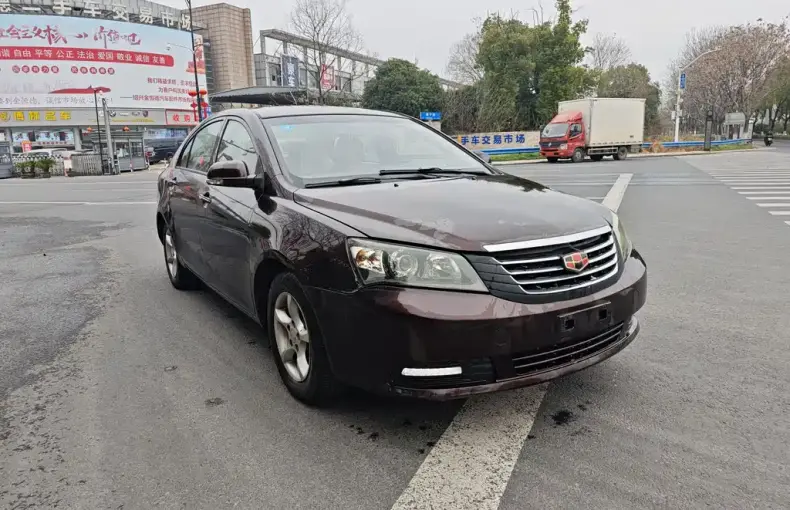 Geely Emgrand Classic 2013 из Китая