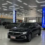 Volkswagen Passat 2023 220 л.с. из Китая