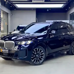 BMW X5 2025 из Китая