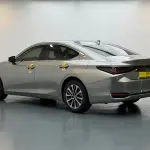 Lexus ES 2024 173 л.с. — лот 57753036 из Китая