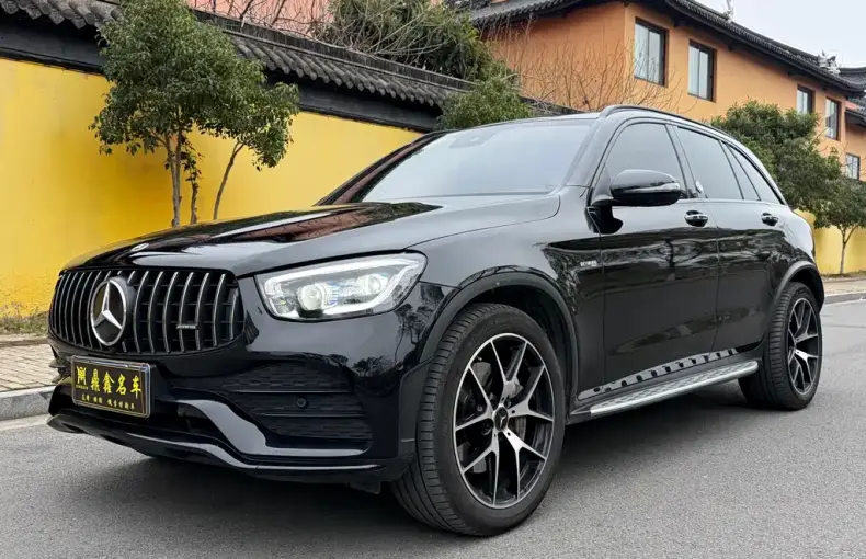 Mercedes-Benz GLC AMG 2023 из Китая