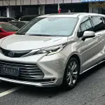 Toyota Sienna 2023 из Китая