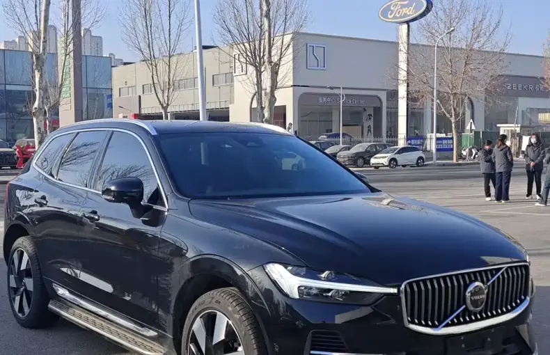 Volvo XC60 PHEV 2024 из Китая