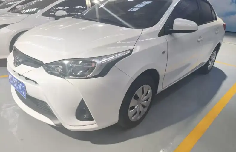 Toyota Yaris L 2022 из Китая