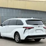 Toyota Sienna 2023 из Китая