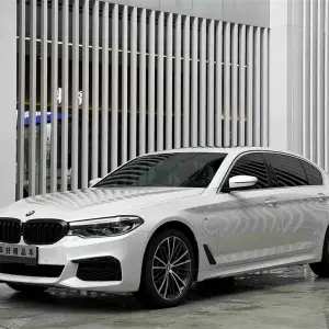 BMW 5 Series 2020 252 л.с. 252 л.с. 252 л.с. 252 л.с. 252 л.с. 252 л.с. из Китая